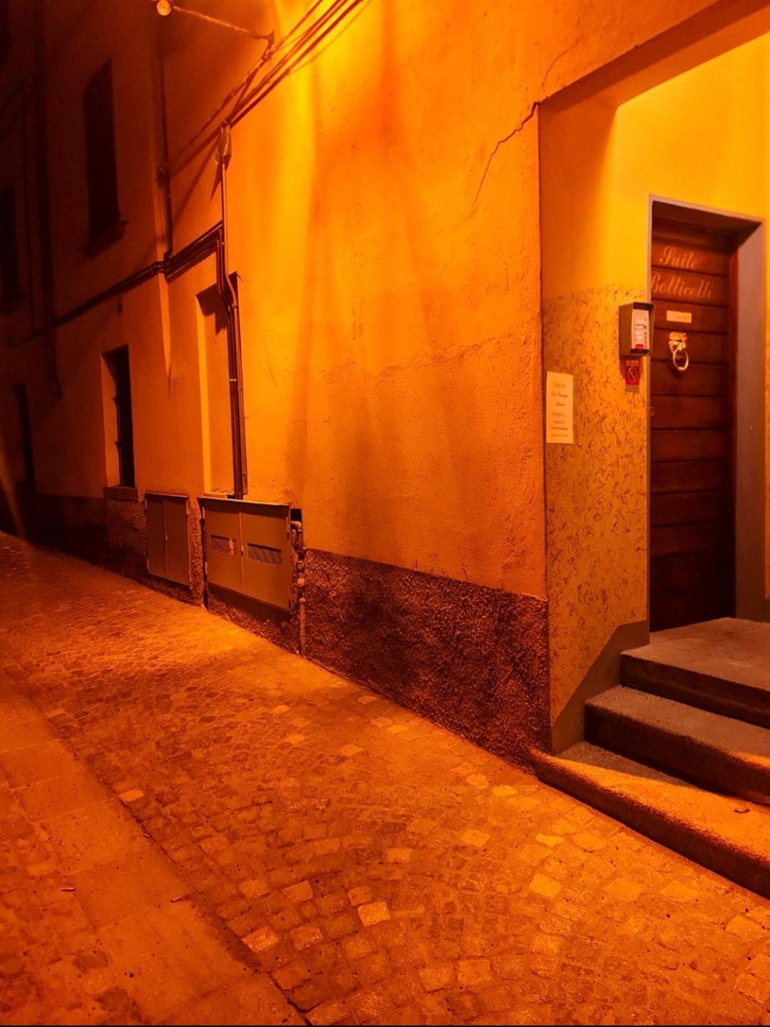Suite Caravaggio Albavilla Exterior photo